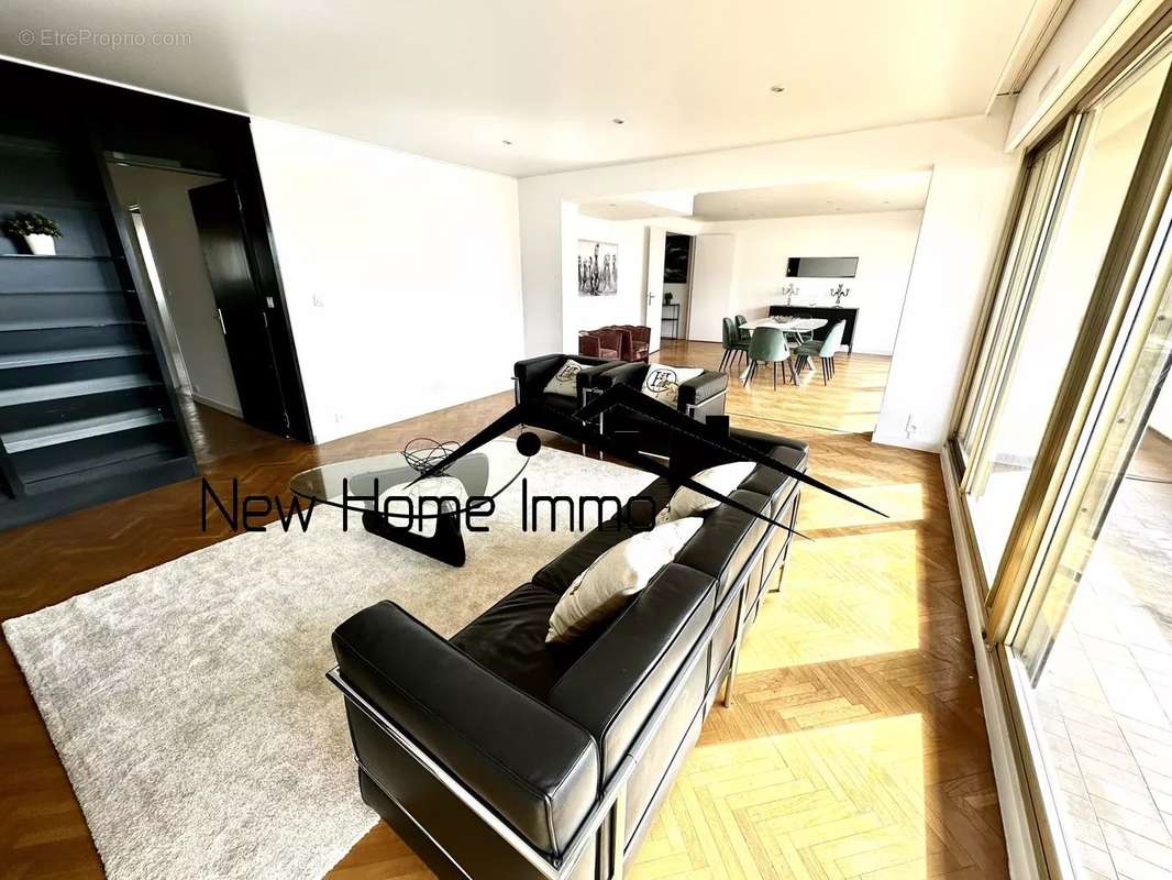 Appartement à MARSEILLE-8E