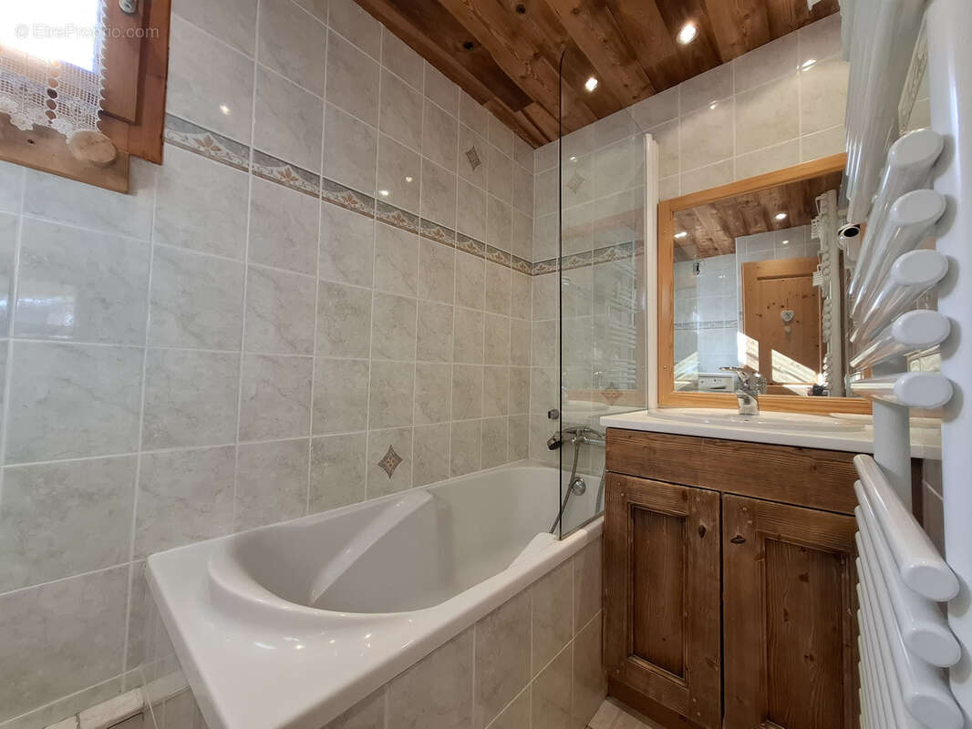 Appartement à LES AVANCHERS-VALMOREL