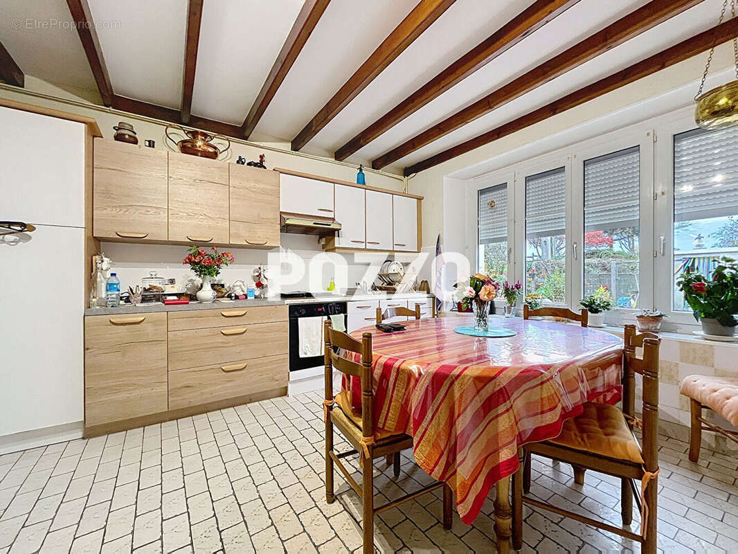 Maison à BRICQUEVILLE-SUR-MER