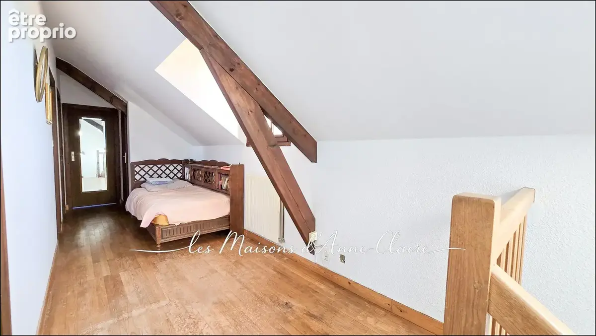 Maison de bourg des années 1900 au cœur de St-Père-en-Retz offrant charme de l’ancien (ravalement récent) sur - photo 12
