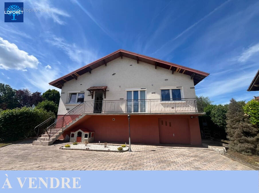 Maison à MEROUX