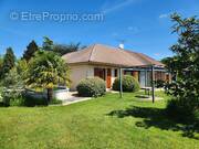 Maison à SAINT-JUST-LE-MARTEL