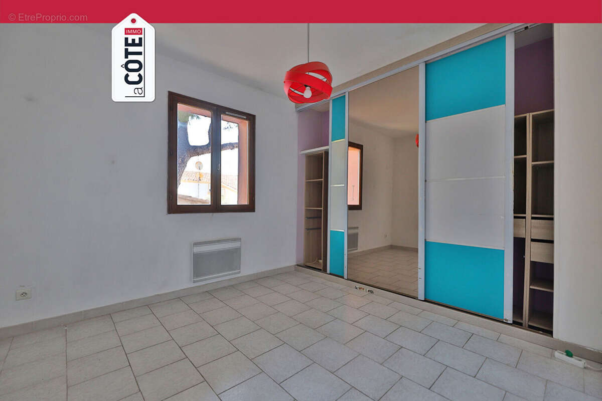 Maison Carro 4 pièce(s) 85 m2 - photo 5