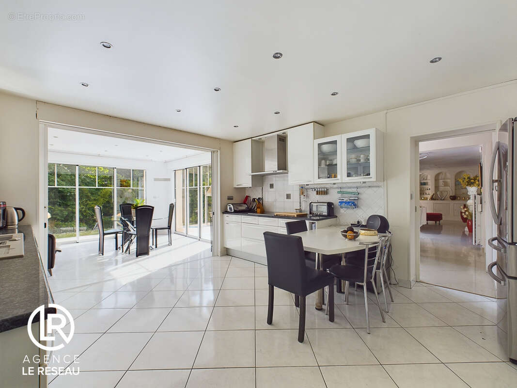 Maison à MONTMORENCY