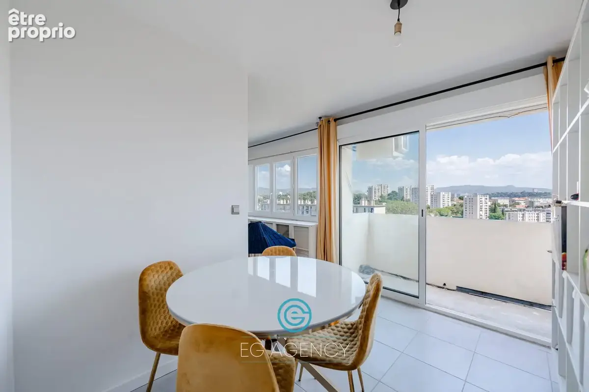Appartement 4 pièces 72 m² à vendre à Marseille-14e (13014) - photo 8