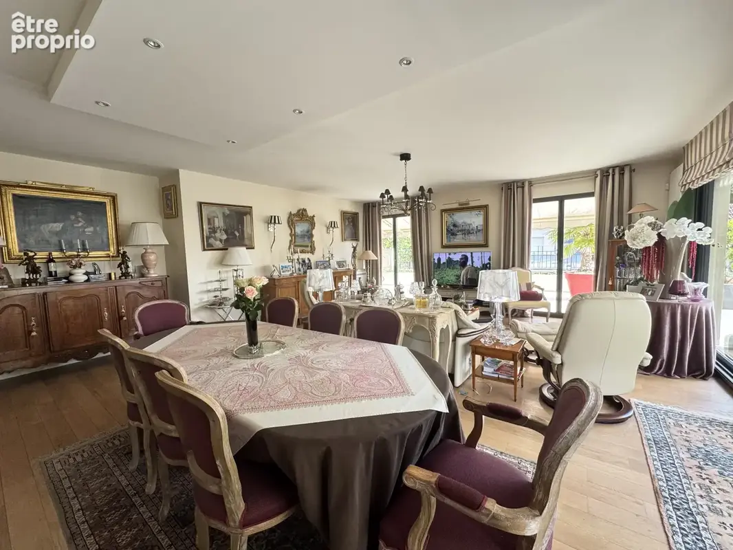 St Maur la Varenne 5p117m2 et 120m2 de terrasse - photo 9