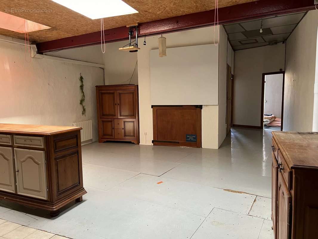 Commerce à LECTOURE