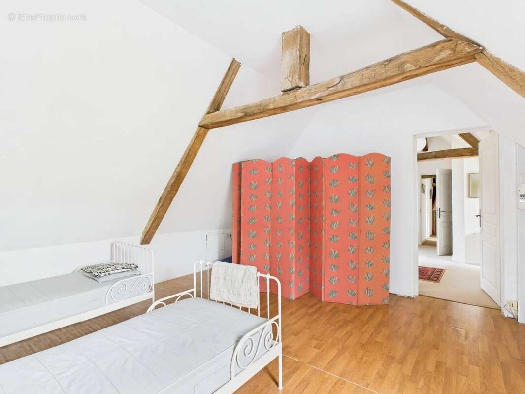 Maison en pierre magnifiquement rénovée près d'un village - photo 12
