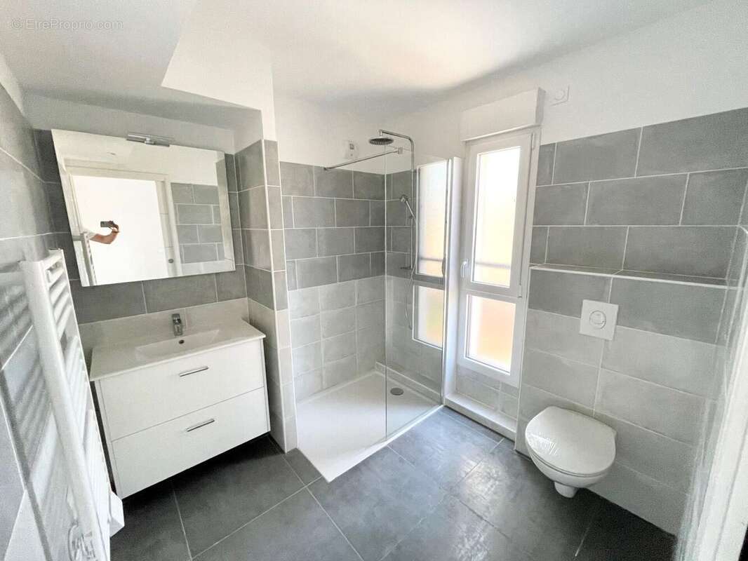 Photo 5 - Appartement à FREJUS