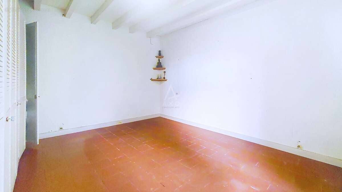 Maison à BOURRIOT-BERGONCE