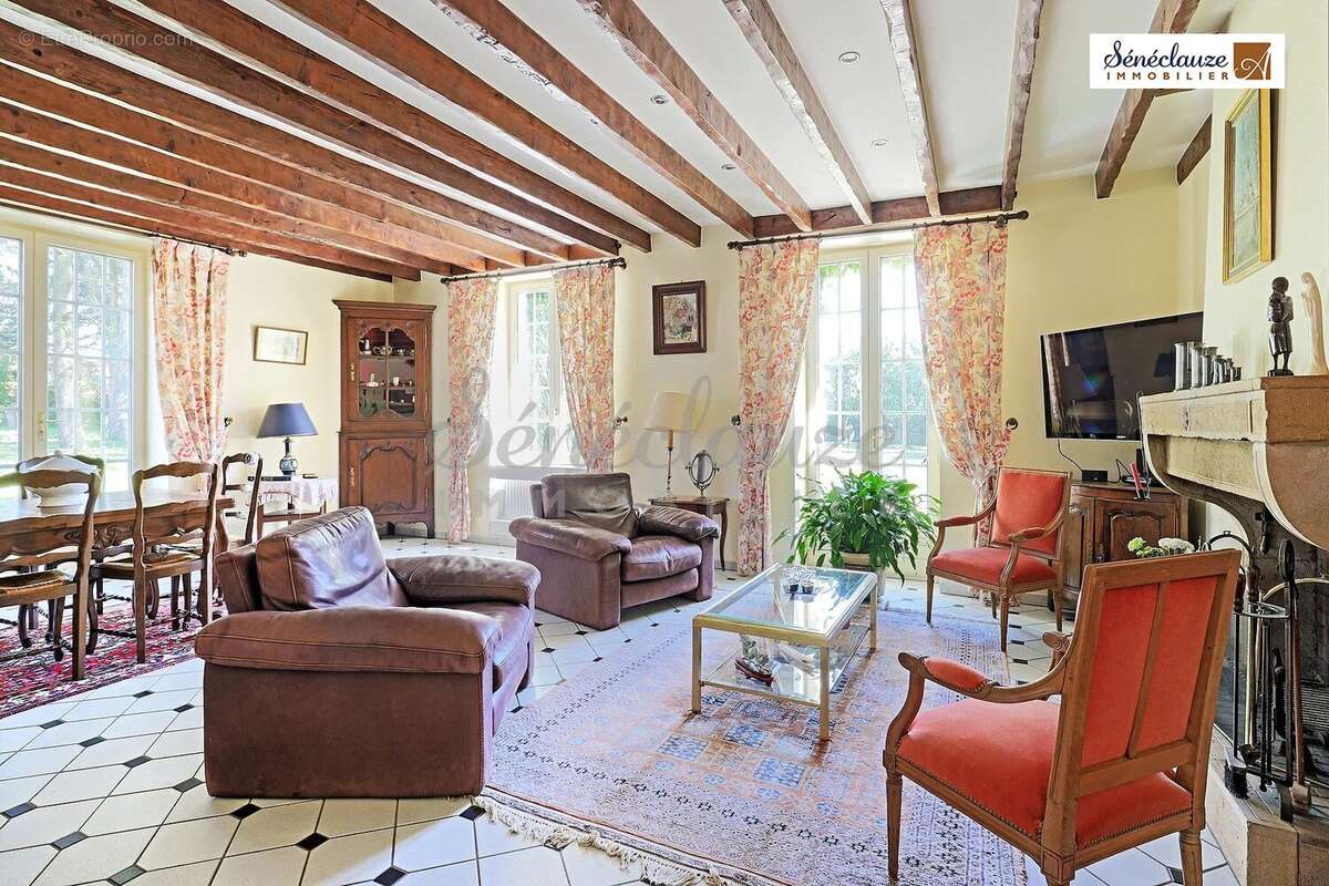 Maison à CHAPONOST