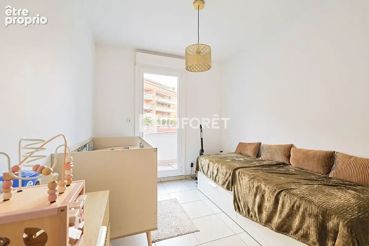 Appartement Marseille 4 pièce(s) 92 m2 - photo 6