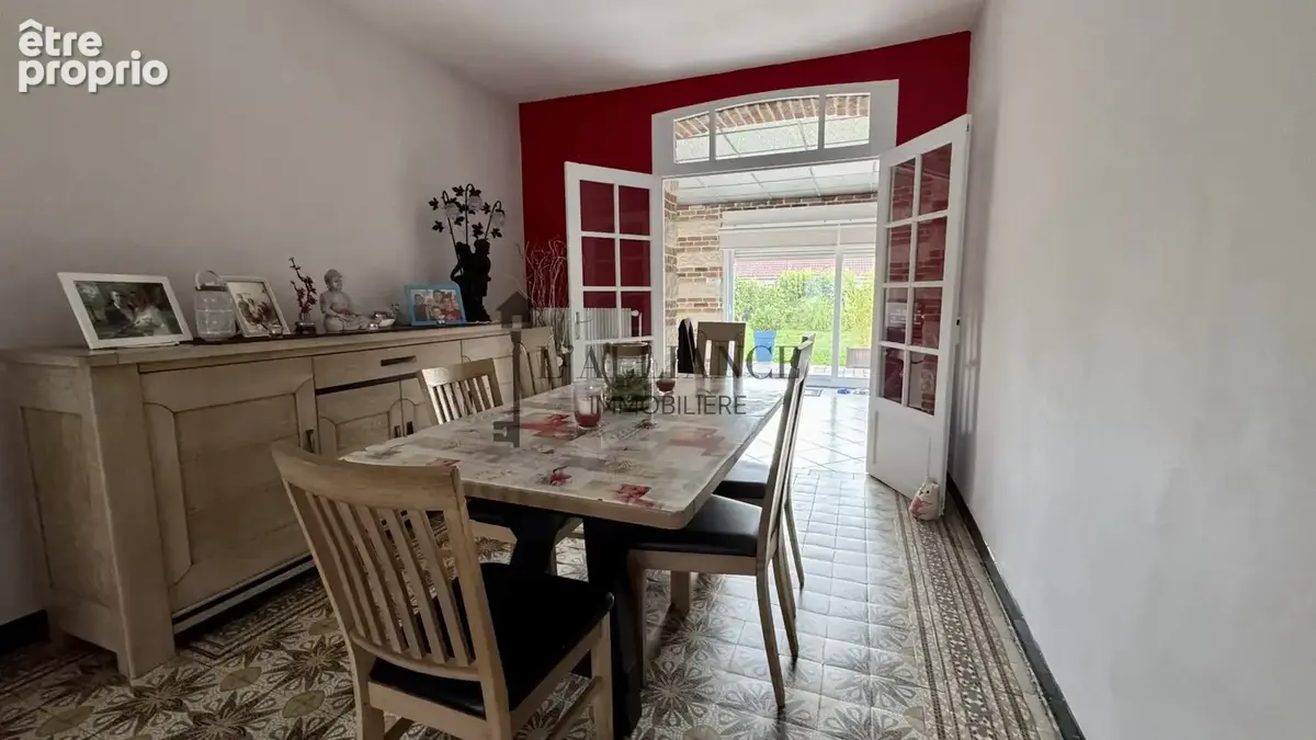 Maison à TILLOY-LES-MOFFLAINES