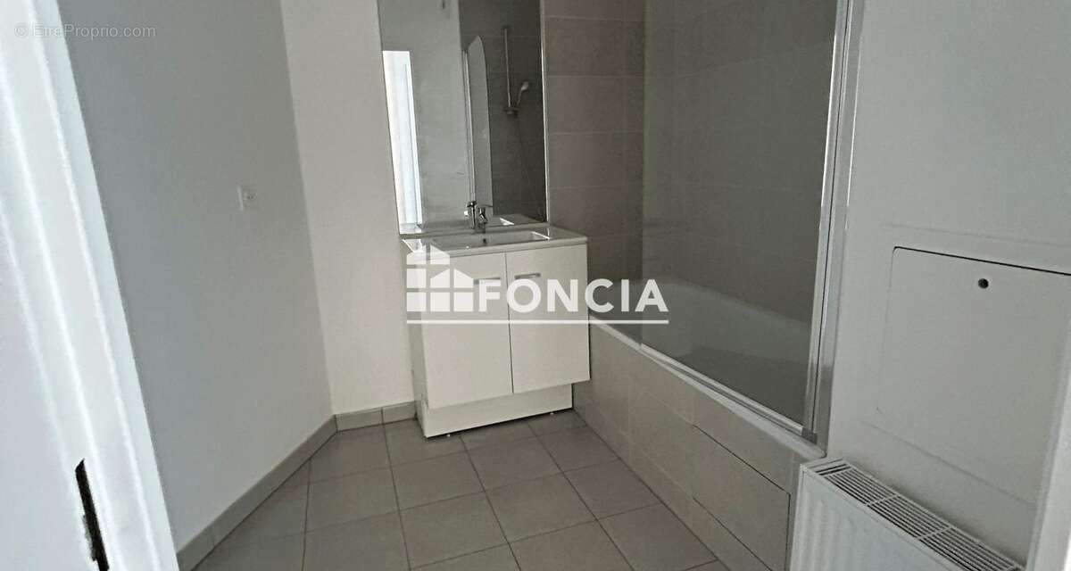 Appartement à GRETZ-ARMAINVILLIERS