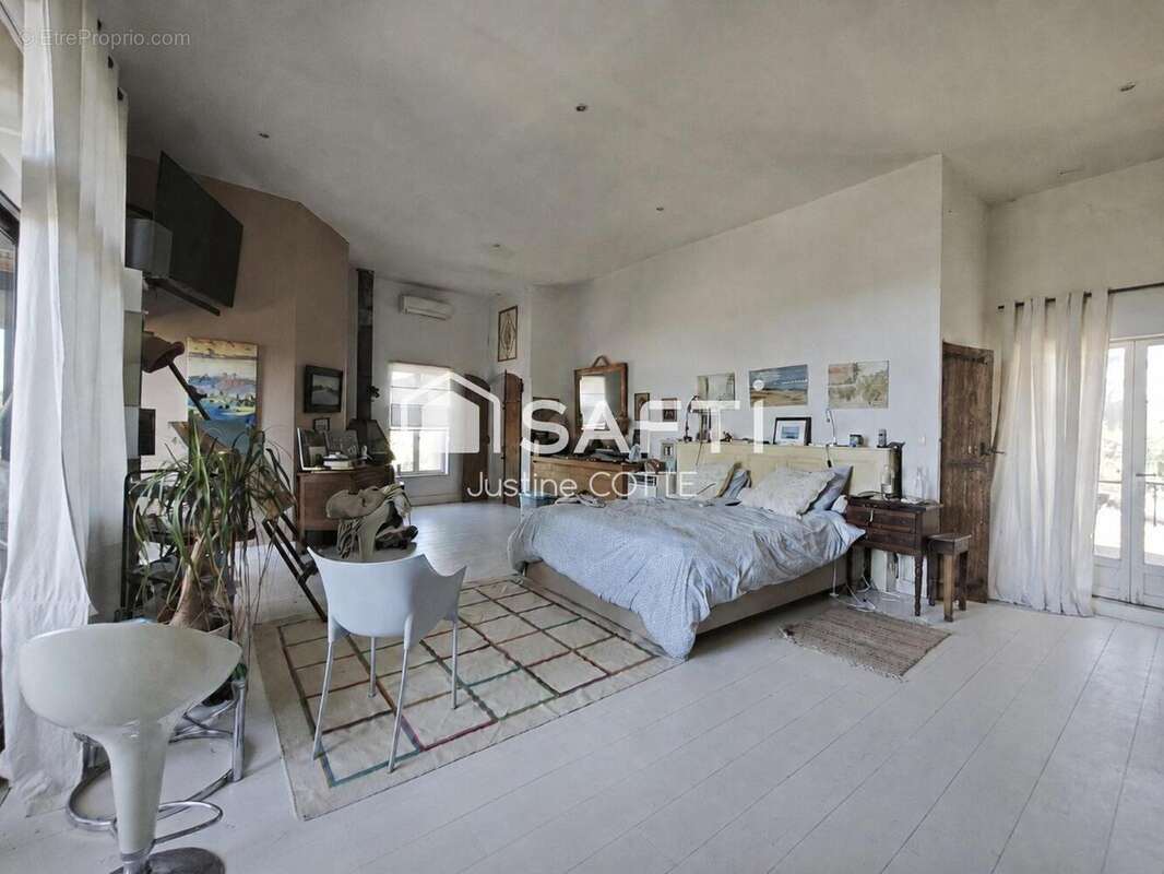 Maison 602 m² à Saint-Andre-De-Roquelongue  - photo 5