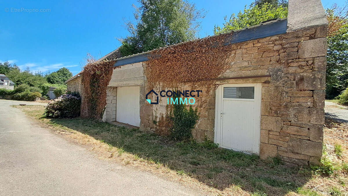 Maison 78 m² à Guiscriff  - photo 2