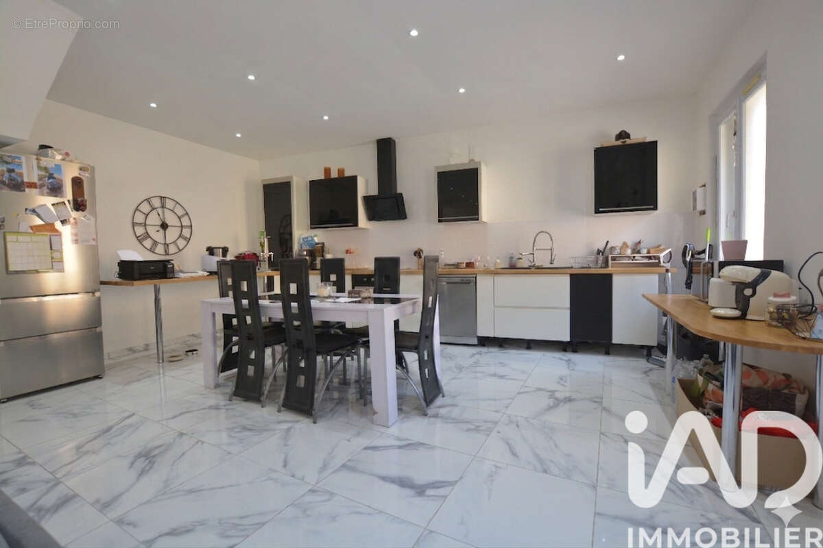 Photo 3 - Maison à MARCORIGNAN