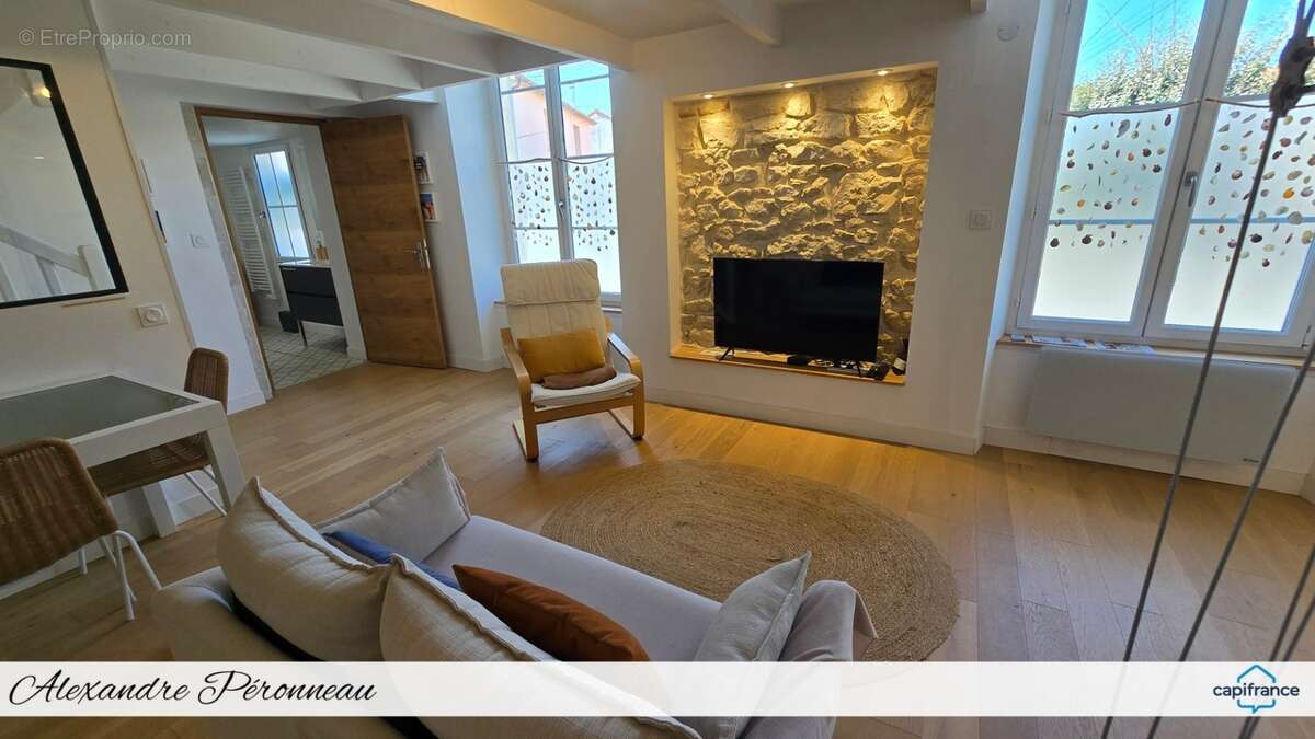La rochelle – la genette  échoppe rénovée avec sous-sol aménagé - photo 10
