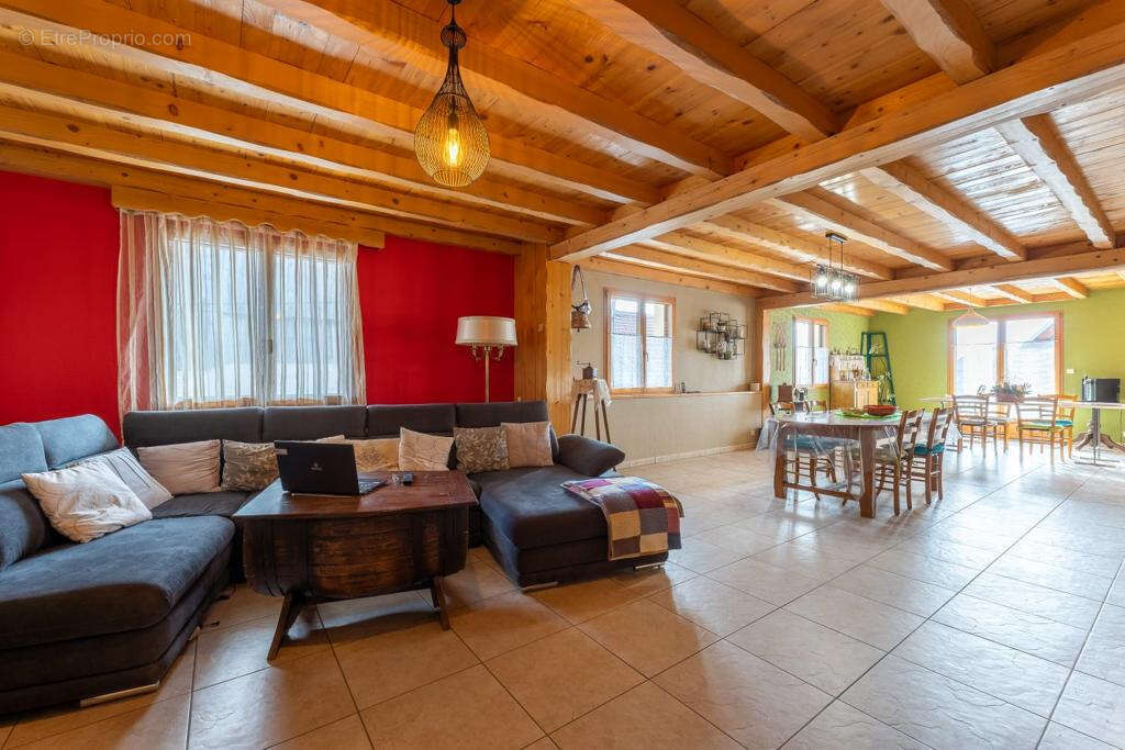 Appartement à CHAFFOIS