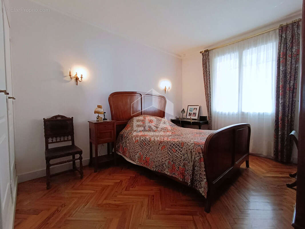 Maison à VILLENAVE-D'ORNON