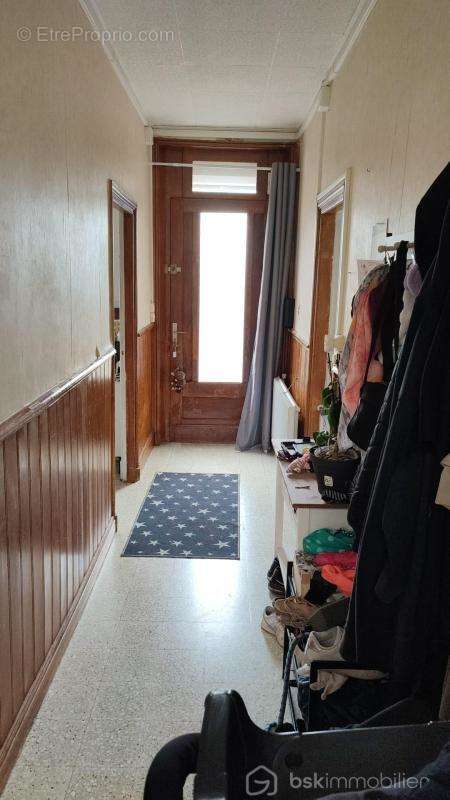 Maison à VILLERS-BRETONNEUX