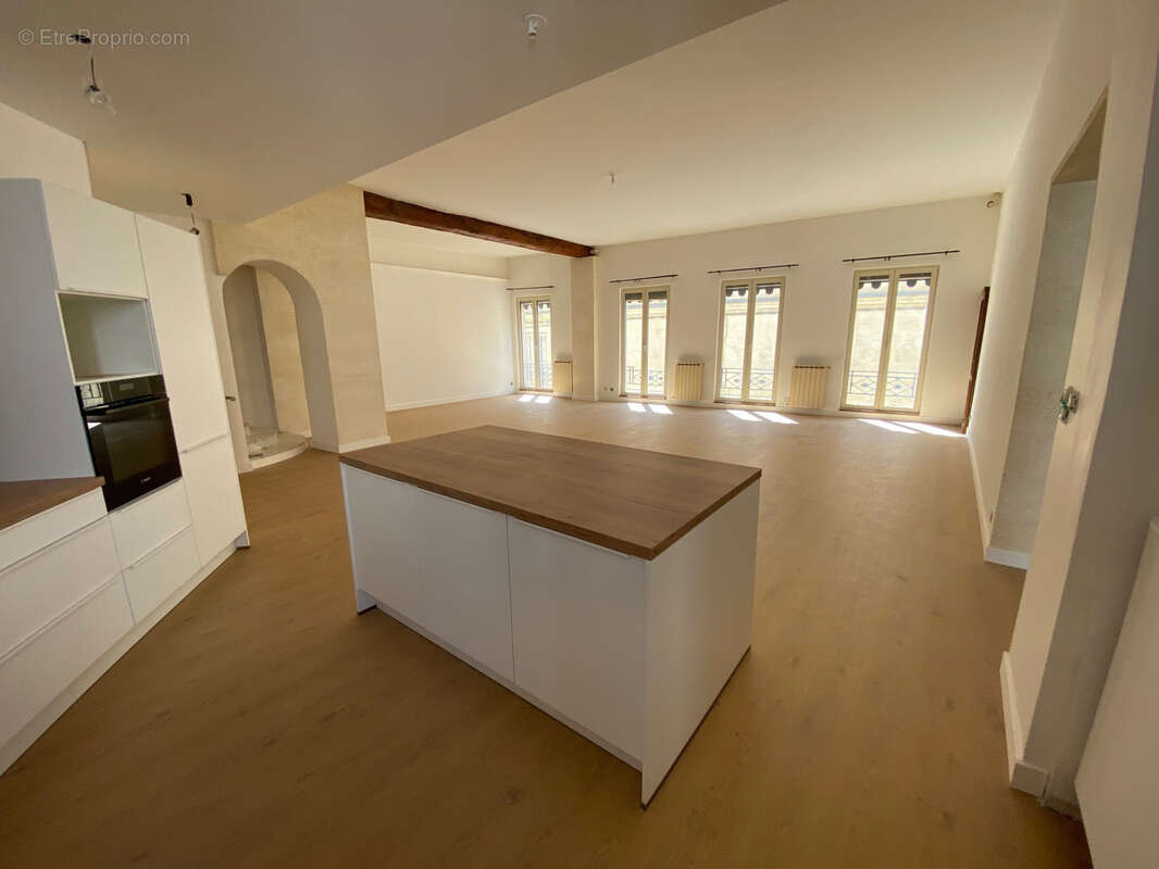 Appartement à NIMES