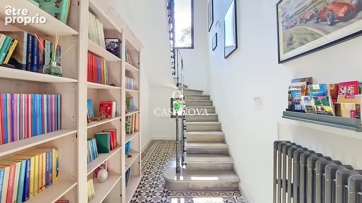 Propriété de caractère entre Pézenas et Béziers  Un lieu aux multiples possibilités: maison de famille ou lieu de réception - photo 11