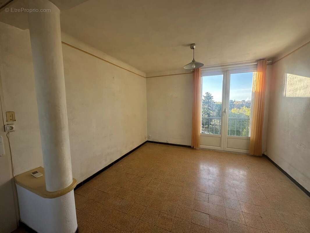 Appartement à ARLES