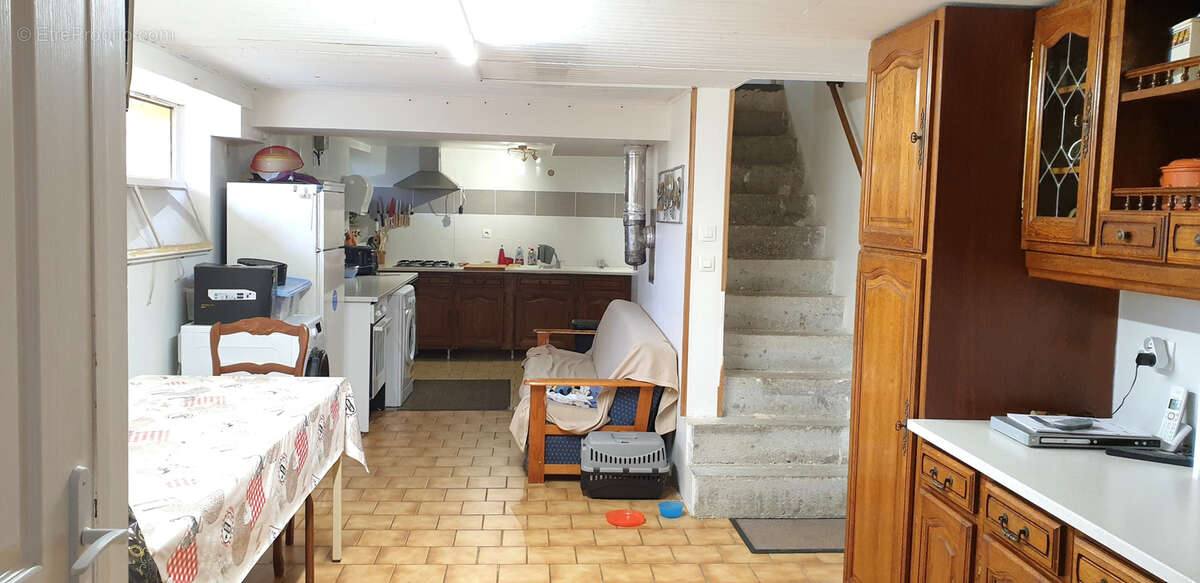 Maison à NOYANT-DE-TOURAINE