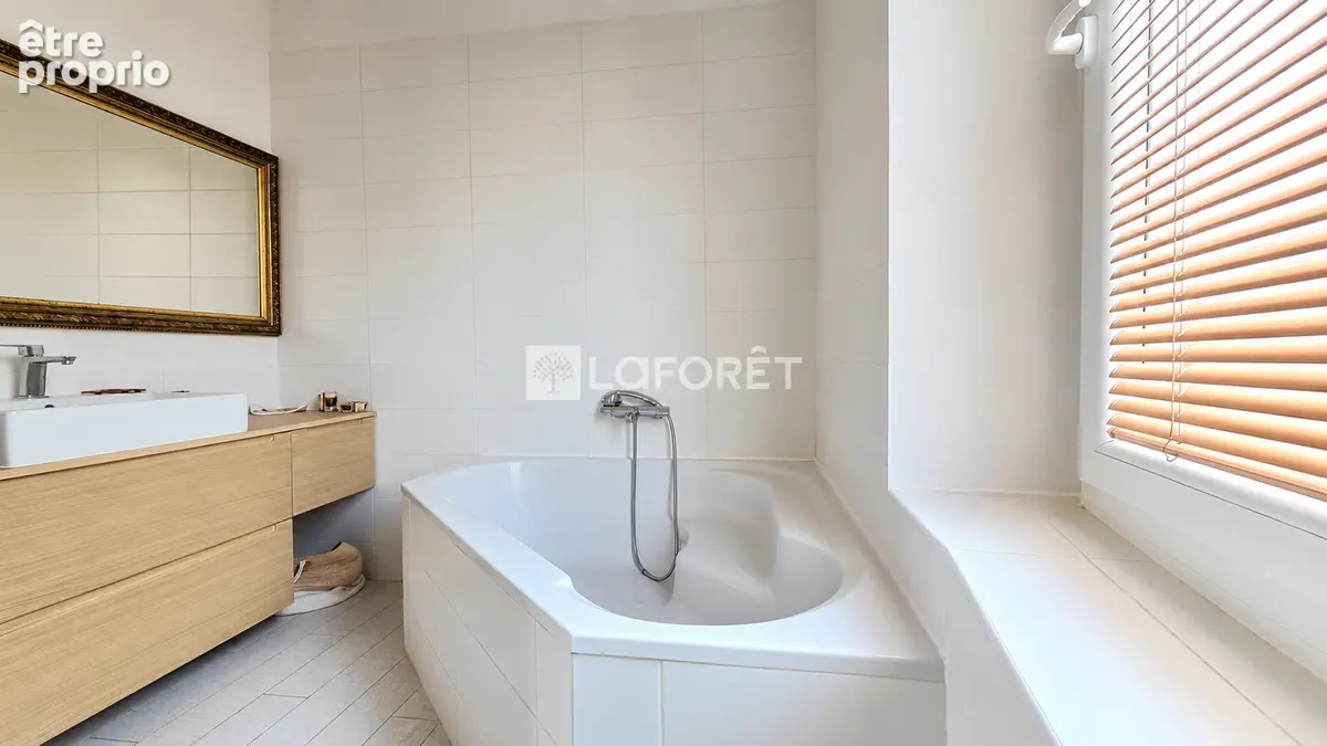 Appartement Toulon 3 pièce(s) 57 m2 - photo 6