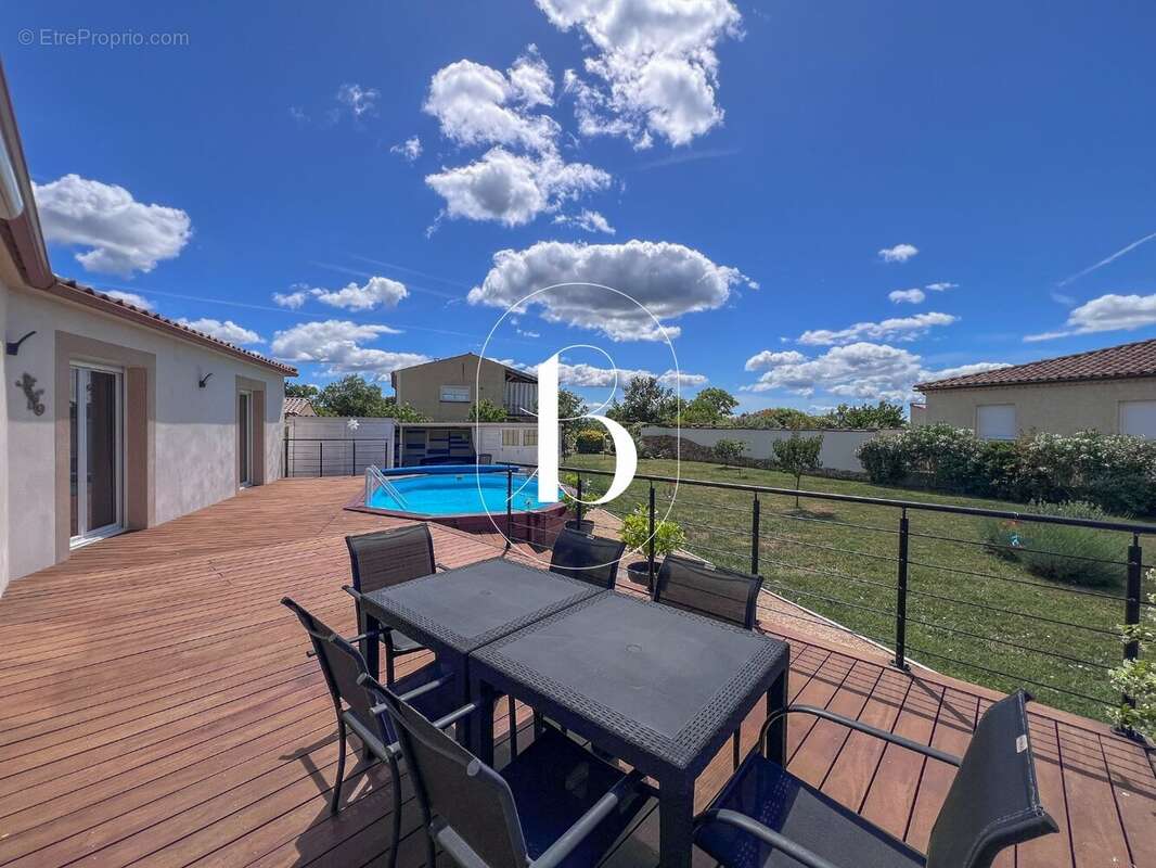 Maison 100 m² à Orgnac-L'aven  - photo 29