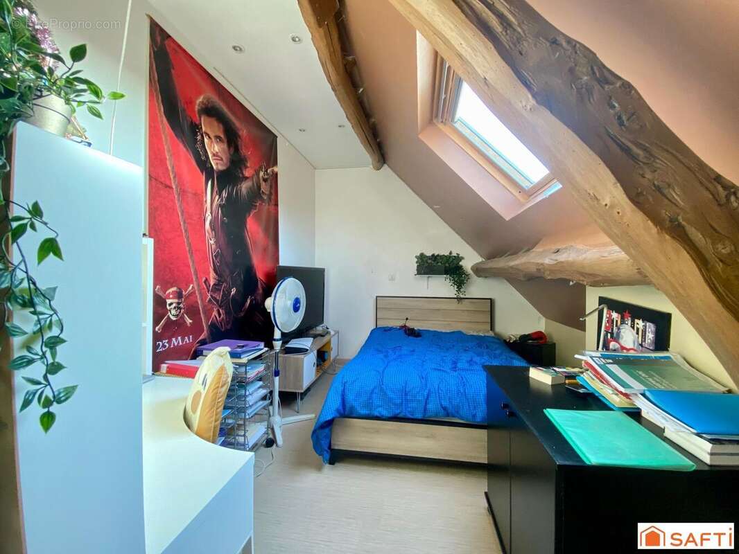 Photo 8 - Maison à ROMBIES-ET-MARCHIPONT