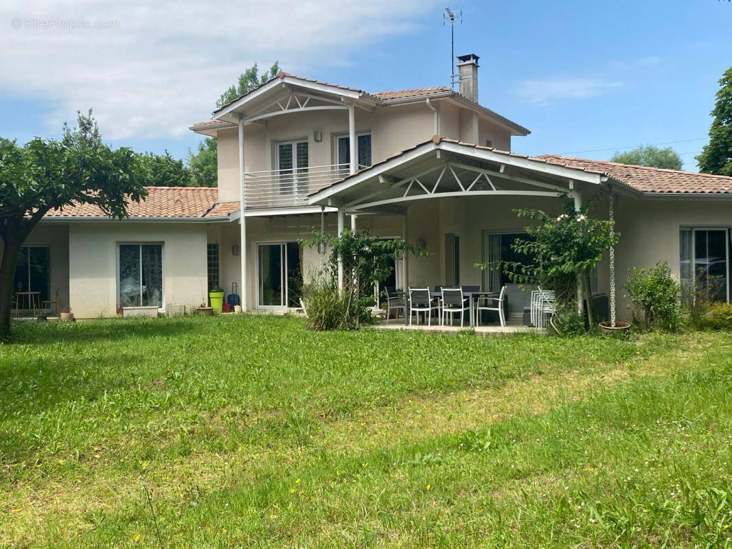 Maison à SAINTE-EULALIE