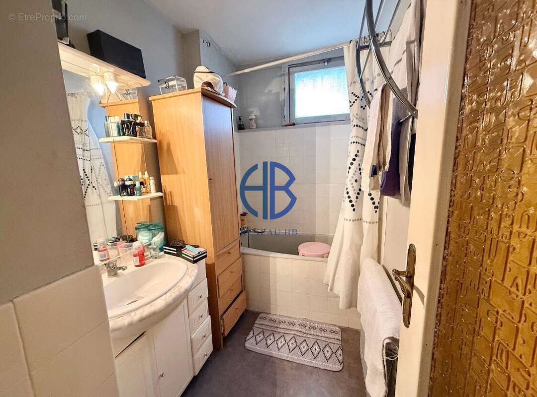 Appartement à ECHIROLLES