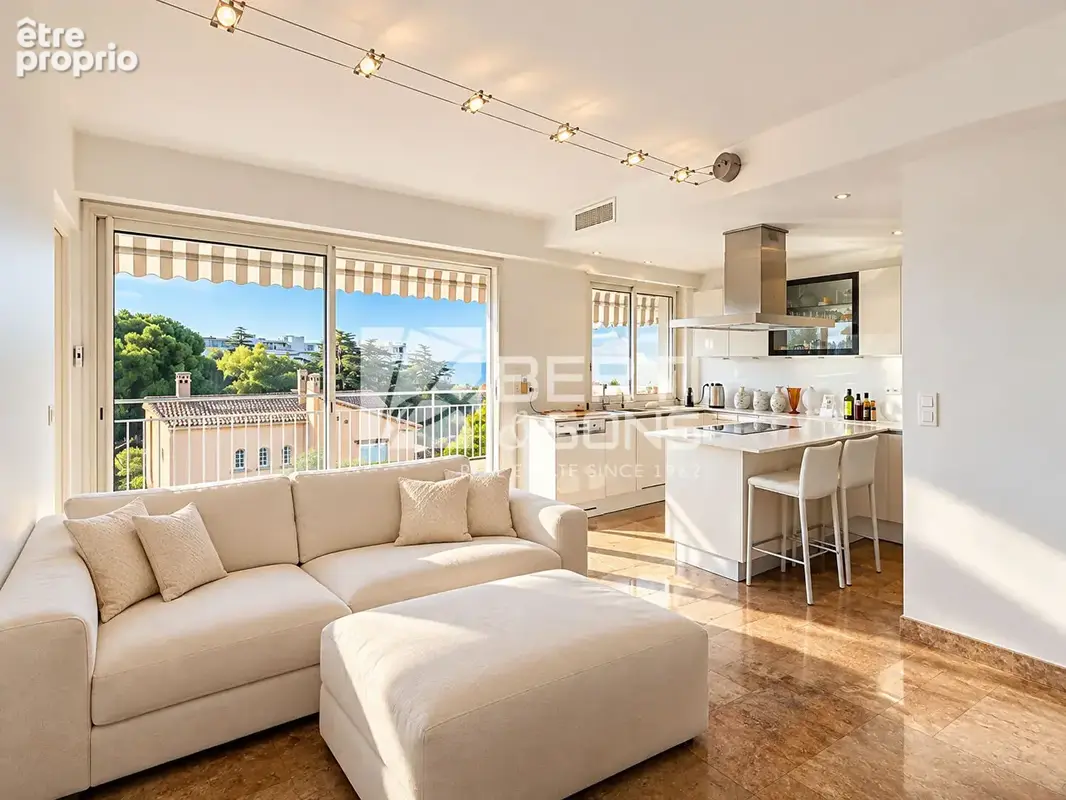 Exclusivite cannes croix des gardes 2p 53m² vue mer residence recherchee ! - photo 2