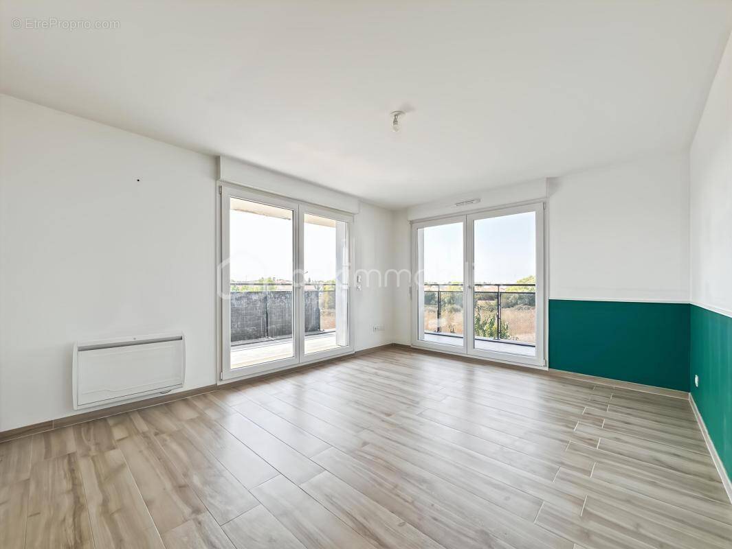 Appartement à MOISSY-CRAMAYEL