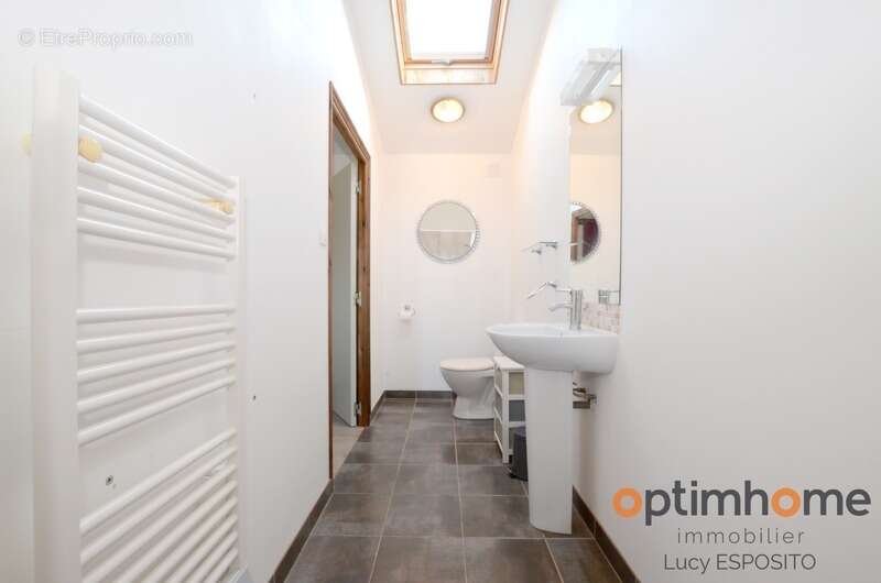 Maison à MAUPREVOIR