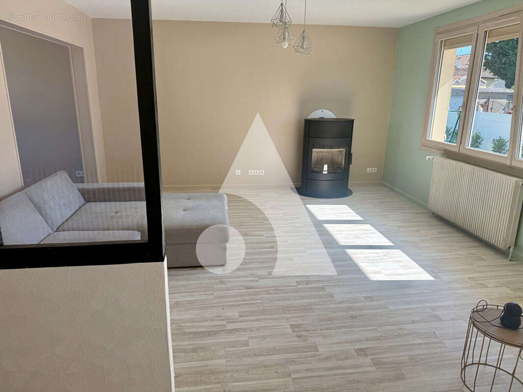 Maison à CONTRISSON