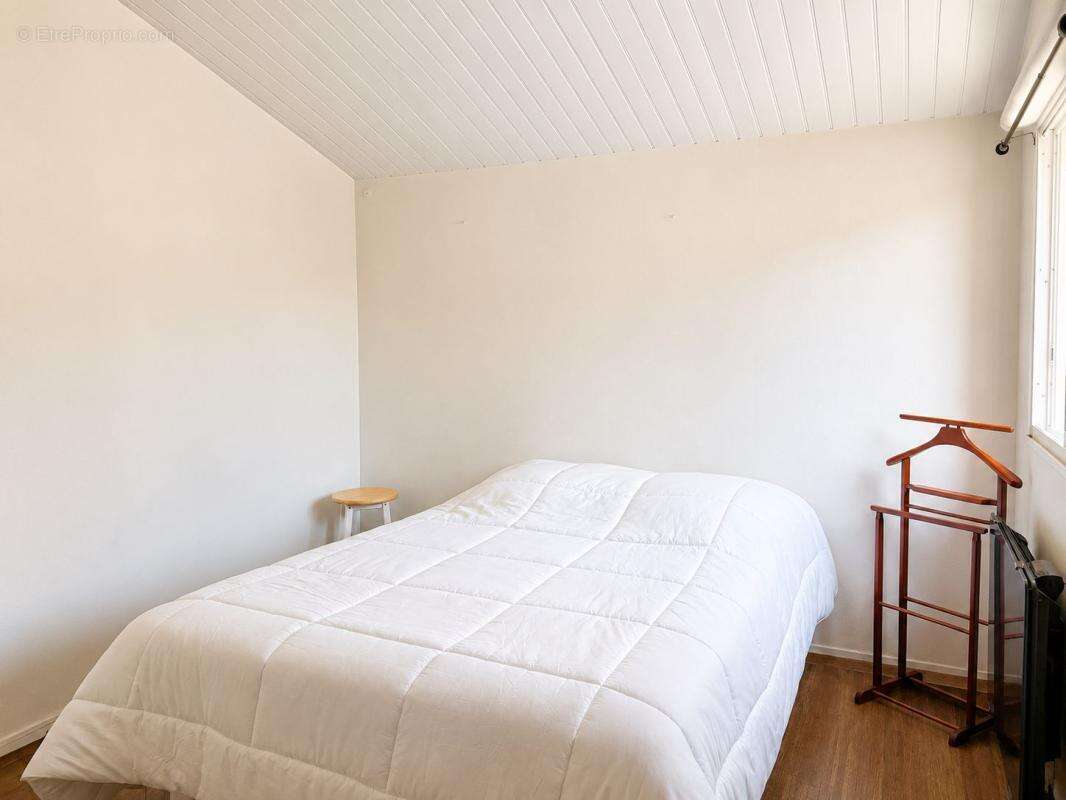 Maison d’architecte de 133 m² avec piscine chauffée - photo 8