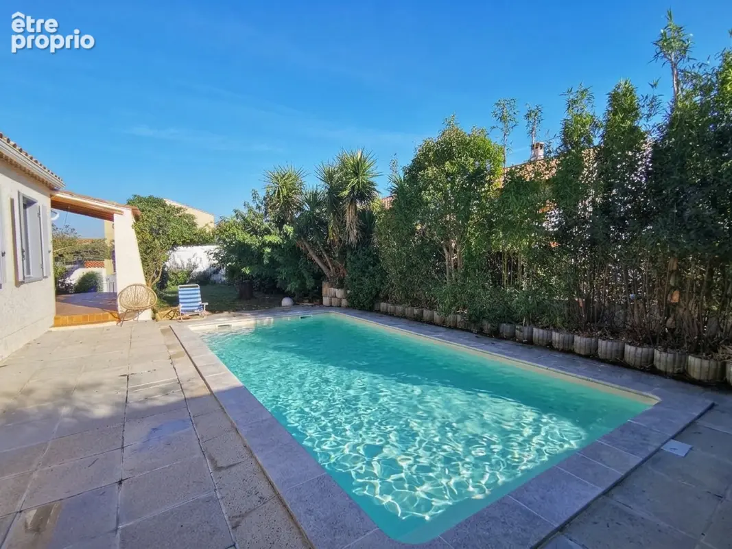 MIRAMAS - Maison T4 de plain-pied 93 m² avec piscine, dépendance et fort potentiel dans un quartier très recherché - photo 3