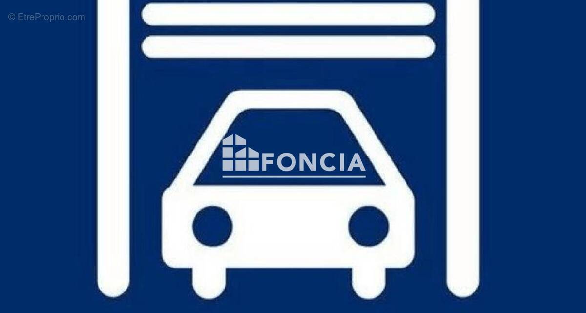 Parking à EVRY