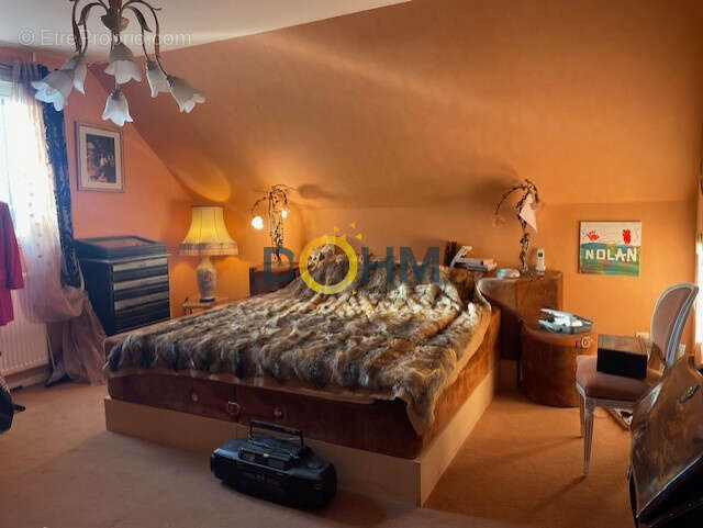 Maison à SAINT-GERMAIN-LES-CORBEIL