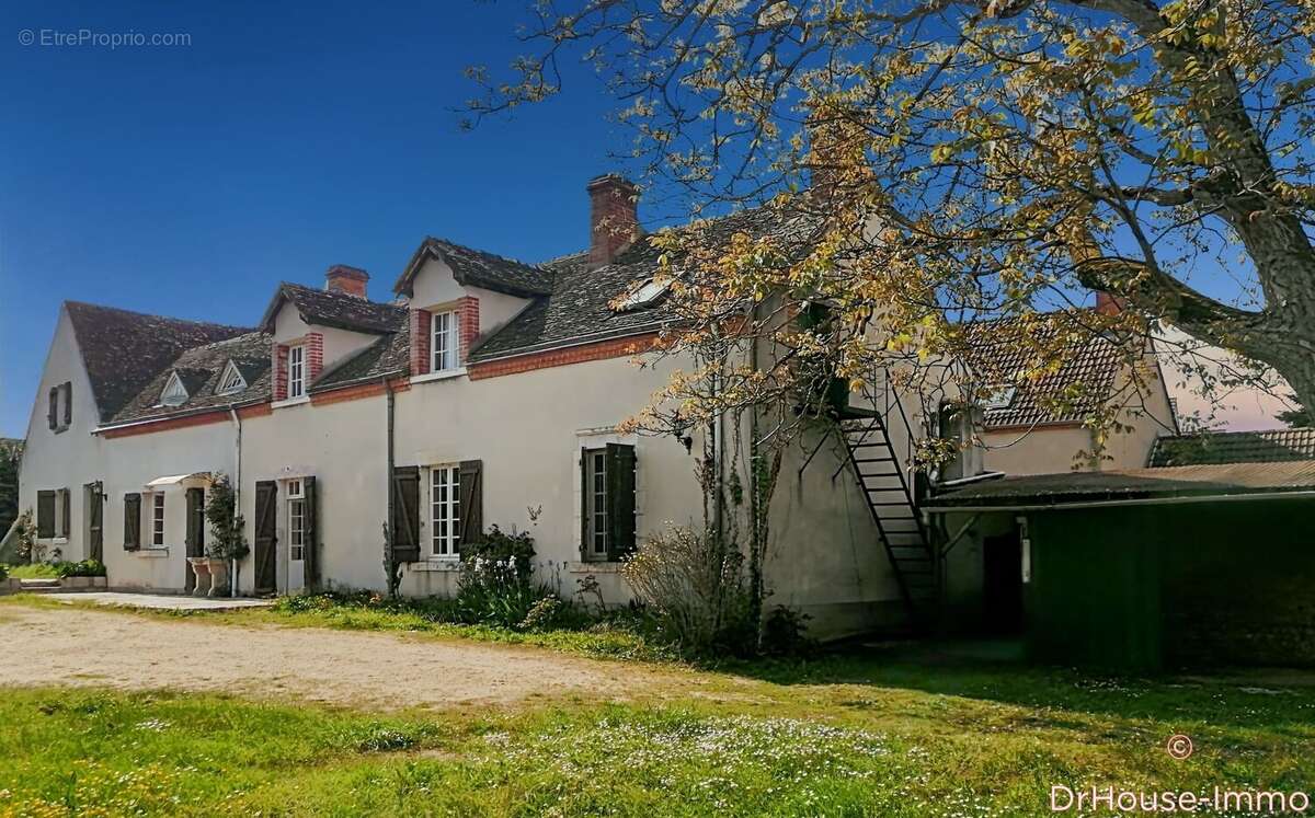 Maison à SAINT-CYR-EN-VAL
