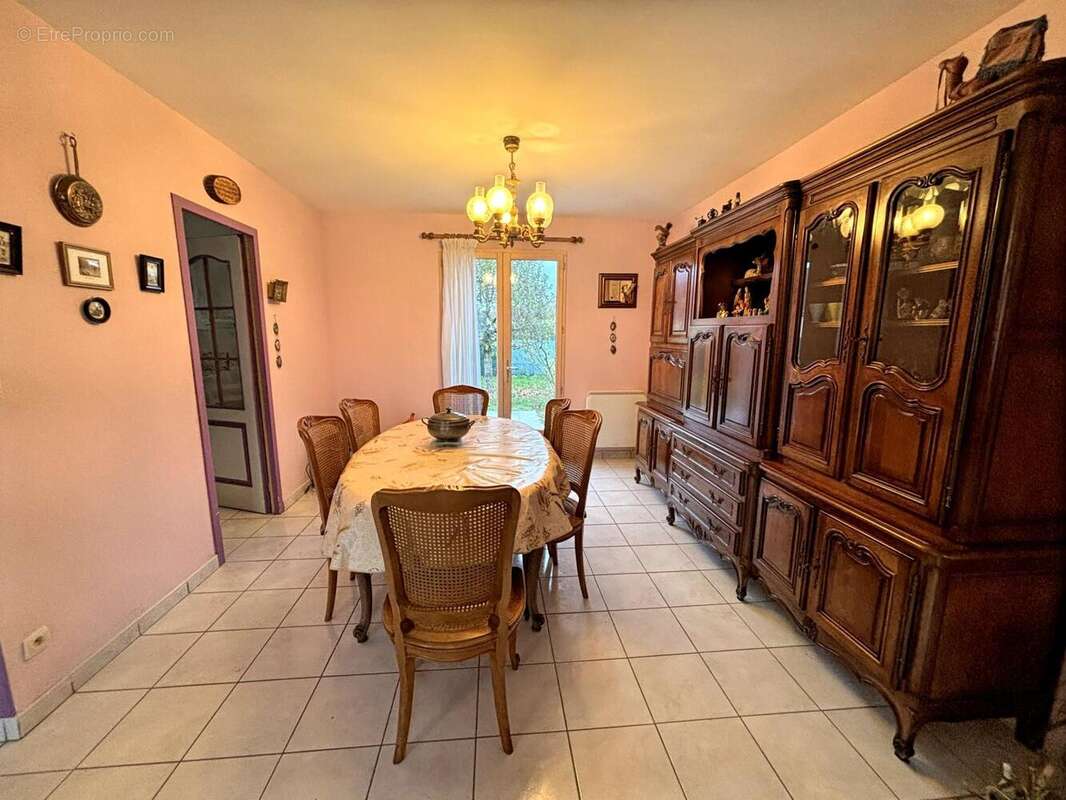 Photo 3 - Maison à CHAMBEUGLE