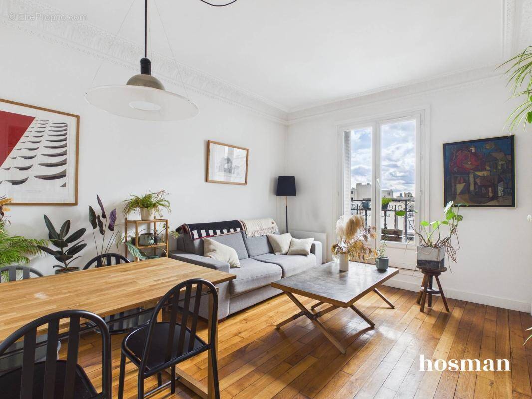 Appartement à PARIS-19E