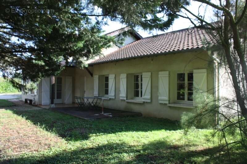 Maison à CUISERY