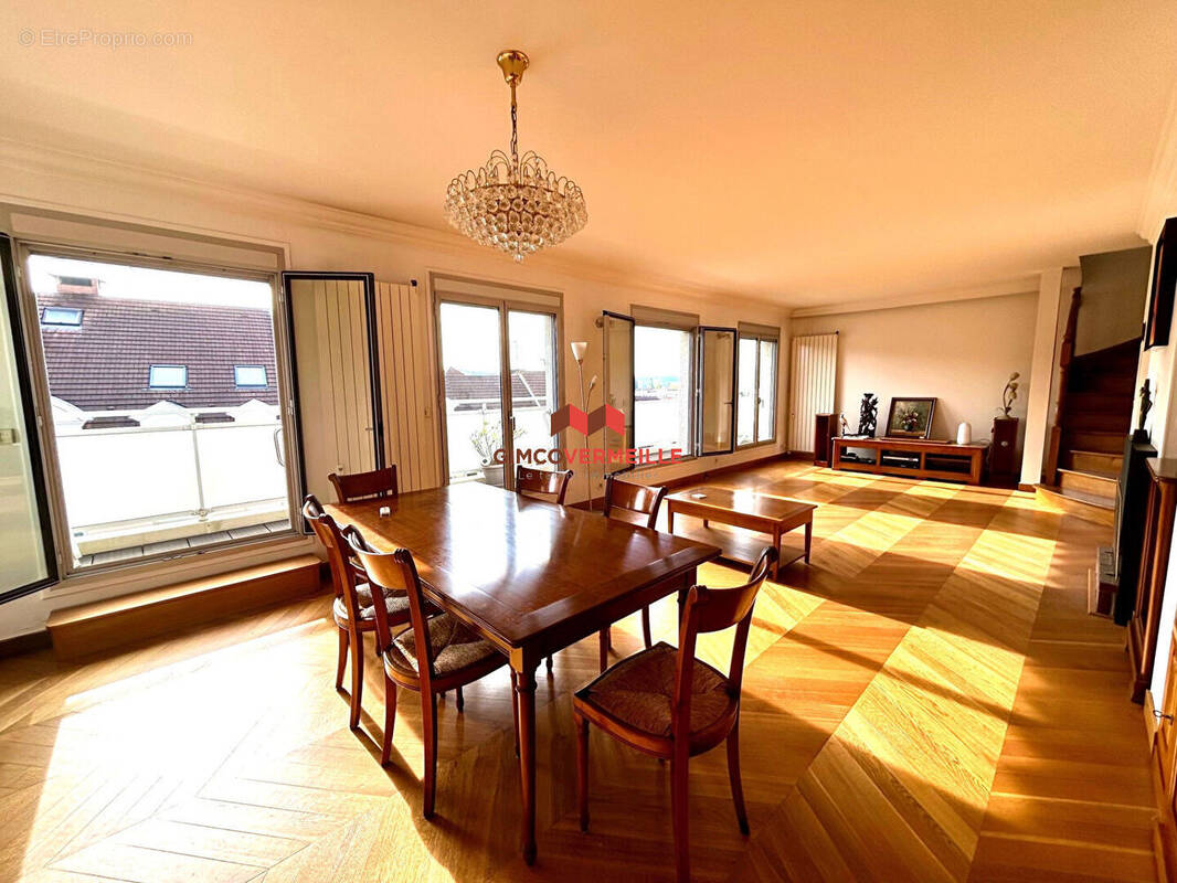 Appartement à POISSY