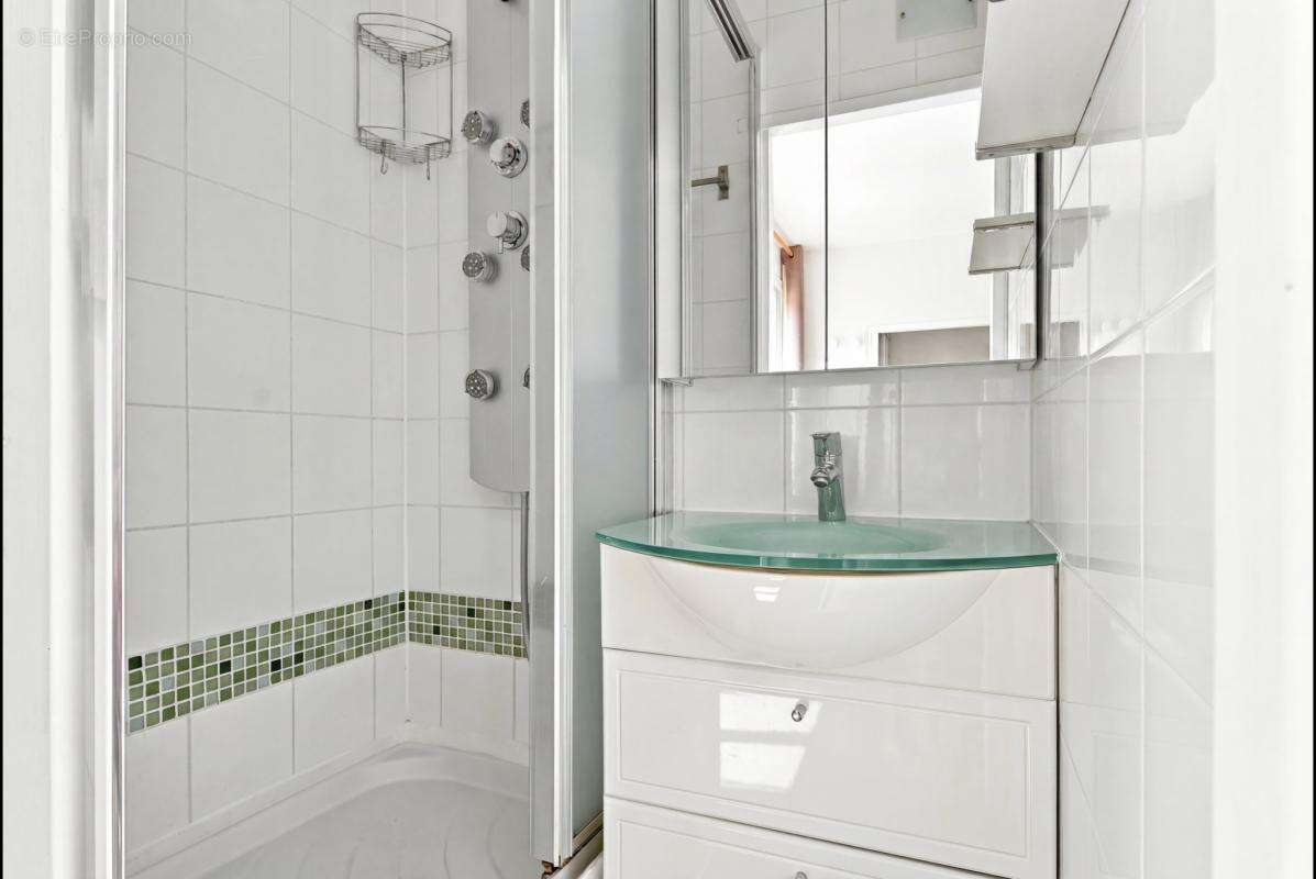 2 pièces avec combles privatifs   Vue dégagée - photo 7