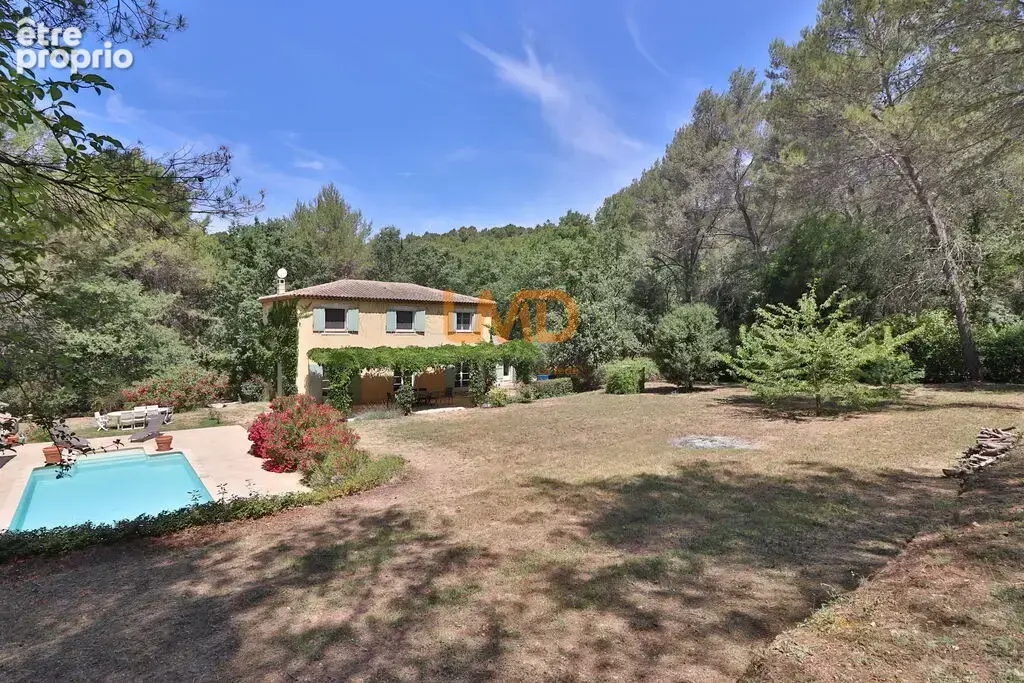 Bastide de charme 4 chambres Terrain 7200m2 Piscine Calme Plein - photo 11