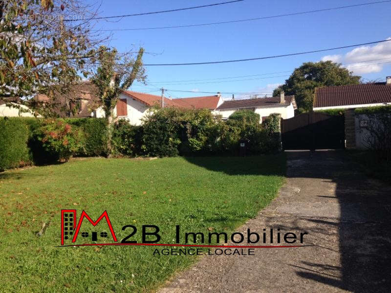 Lagny  proche toutes ecoles - terrain a batir - 1ere  position - photo 2